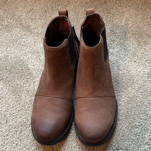 Sorel Women’s Chelsea Boots